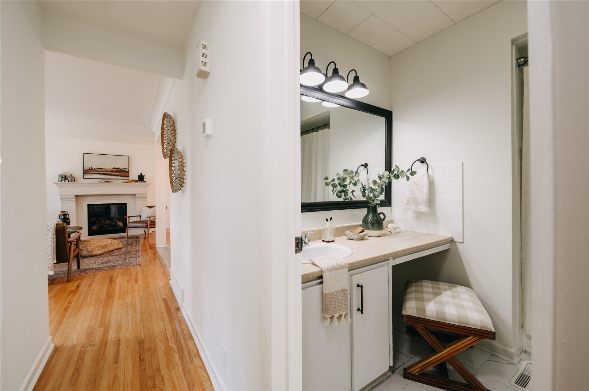 Bathroom and hallway view at 1115 Jarvis Avenue